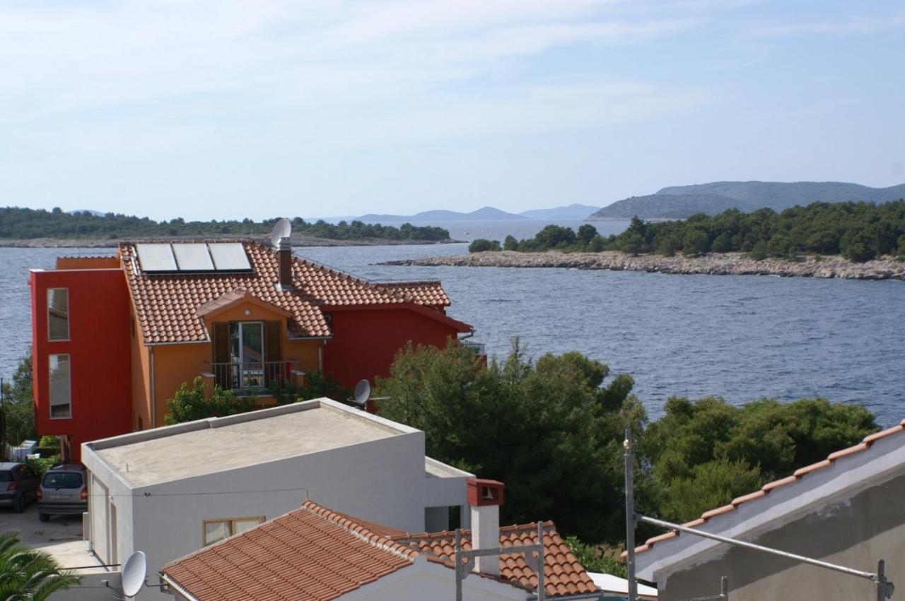 Apartments By The Sea Bilo, Primosten - 4191 Exterior foto